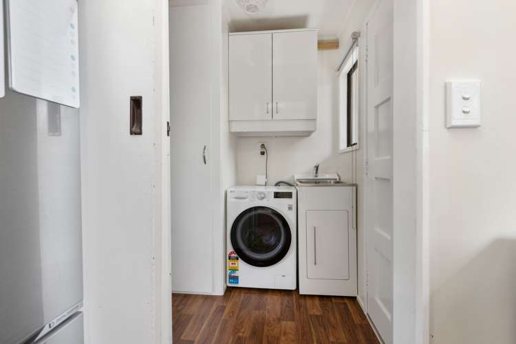 26 Moore Crescent Carterton_15