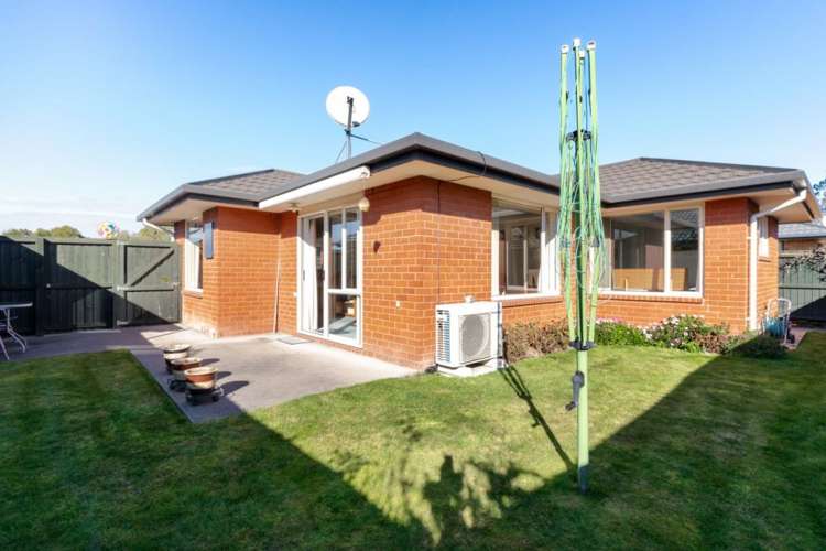 2 Bluebell Lane Woolston_12