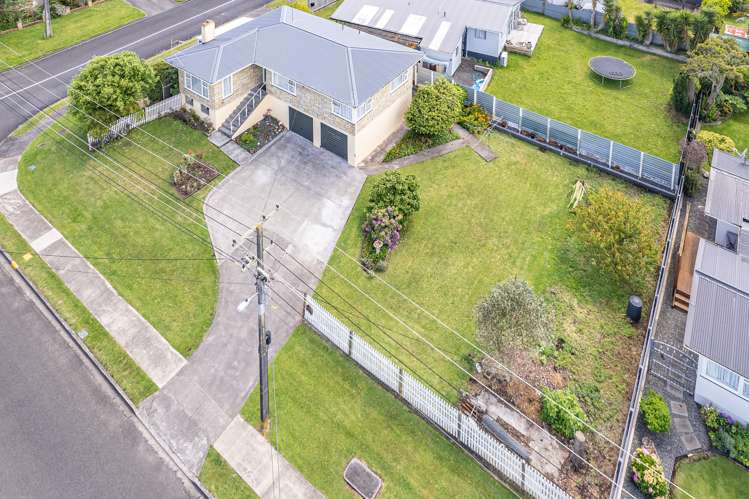 100 Lincoln Road Springvale_21