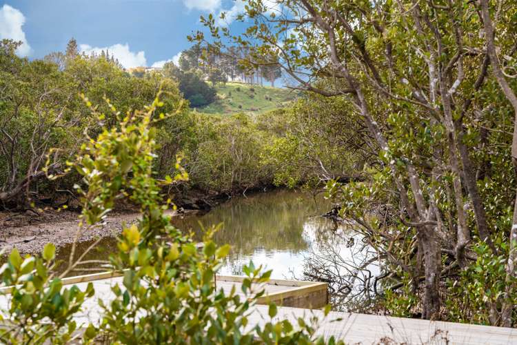 24 Waimahanga Road Onerahi_13