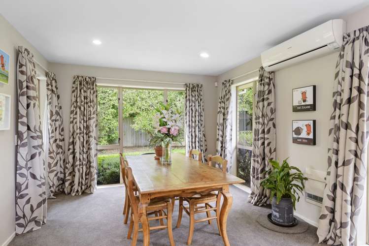 203 Southfield Drive Lincoln_7