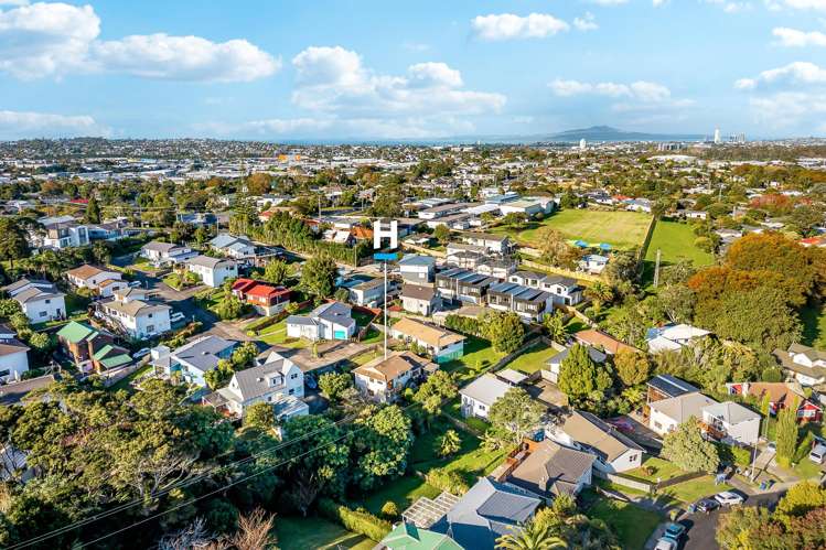 6/55-65 Chivalry Road Glenfield_21