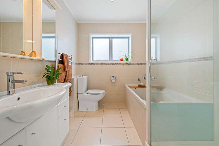 7 Melissa Place Farm Cove_19