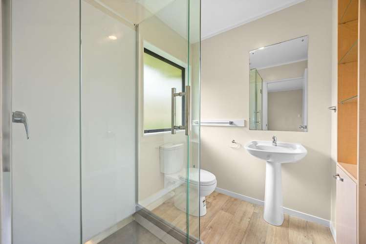 11 Albacore Way Maraetai_13