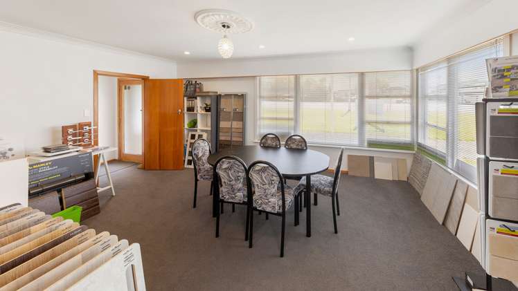 86 Great South Road Pokeno_4