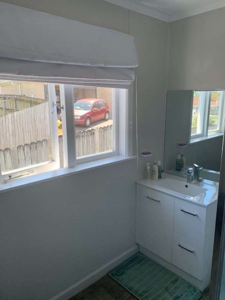 2/20 Ingram Street Papakura_6