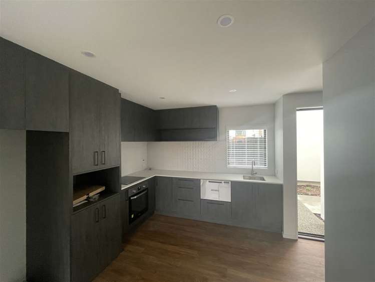 10/27 New Brighton Road Shirley_2