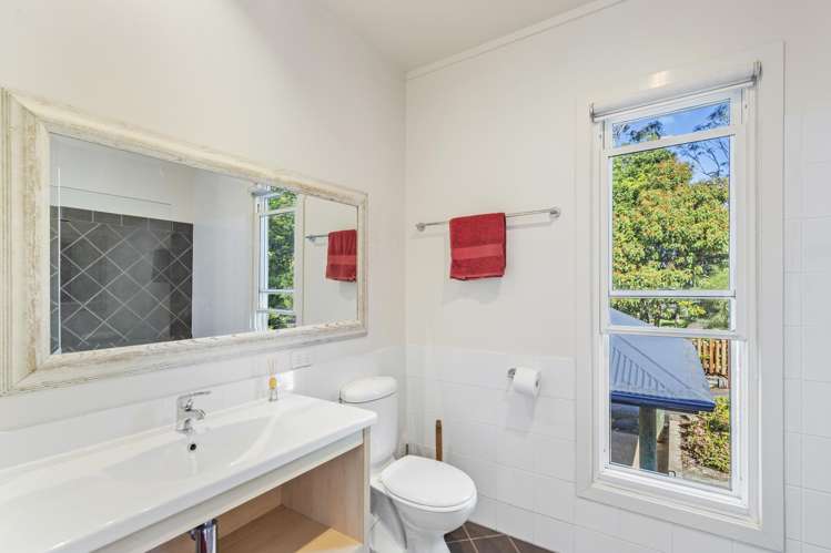 34 Wongawallan Road Tamborine Mountain_15