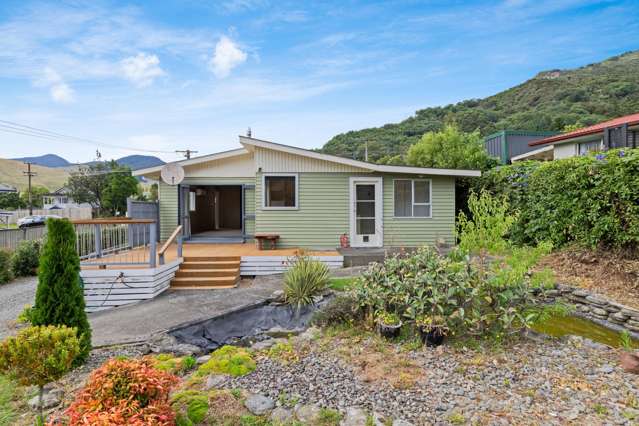 Seize the moment - immediate possession is yours!