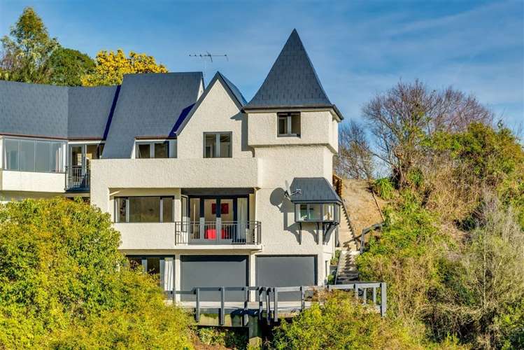 142/42f Valley Road Cashmere_13