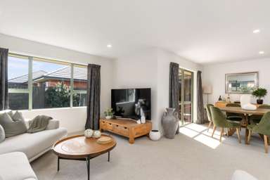242 Williams Street_3