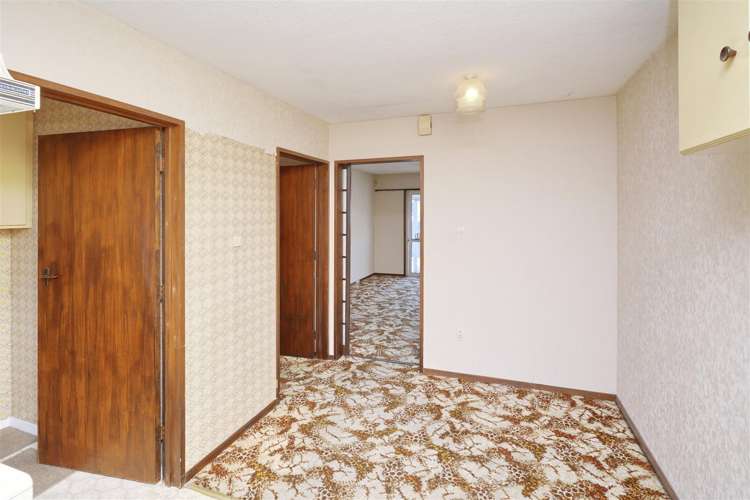 2/343 Hereford Street Linwood_5