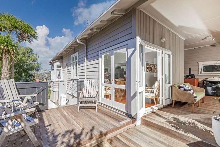 1/24 Ngataringa Road Devonport_27