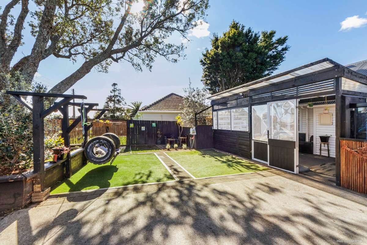 82B Garfield Road_4
