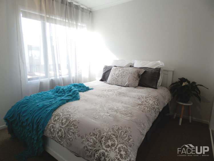 80 Squadron Drive Hobsonville_6