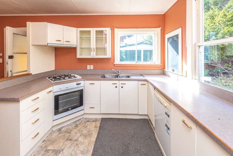 14 Hurworth Place College Estate_5