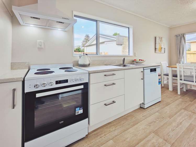 8A Rawhiti Street Stokes Valley_10