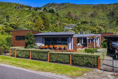 261 Anakiwa Road_1