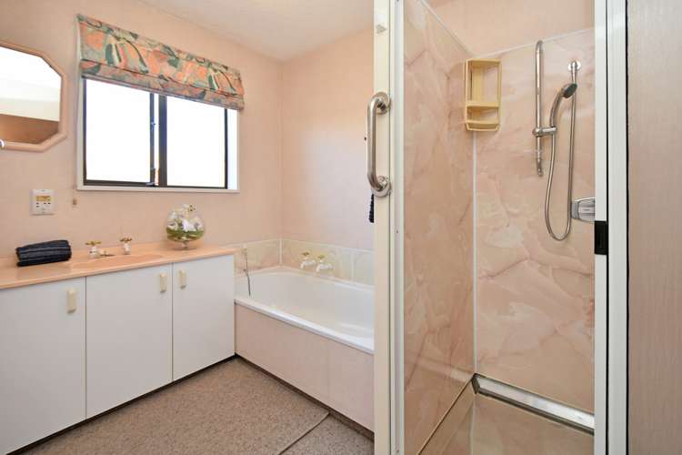 24/14 Wharenui Road Upper Riccarton_11