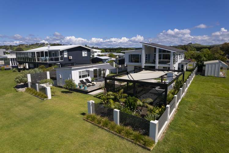 21 Adamson Road Taipa_17