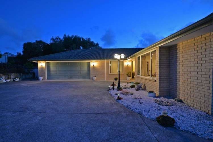 27a Rosella Grove Waimauku_15