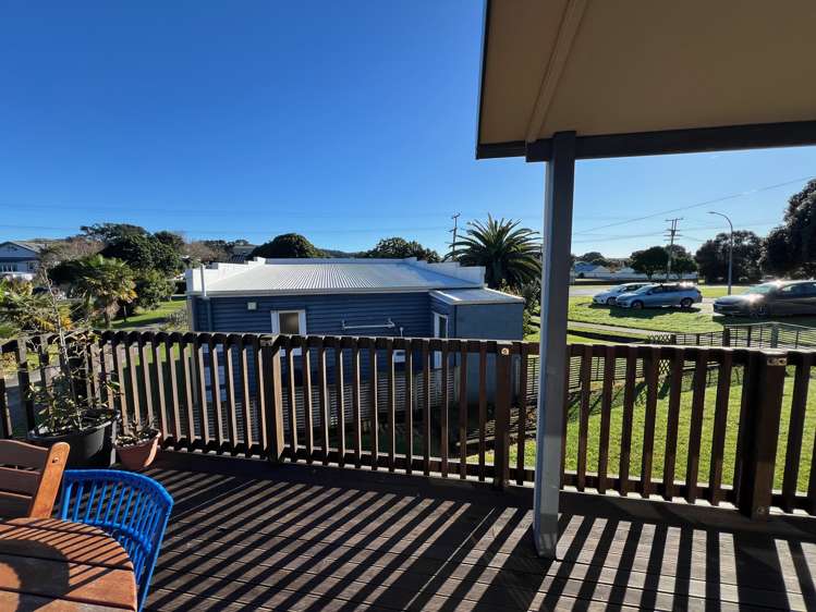 24 James Street Raglan_5