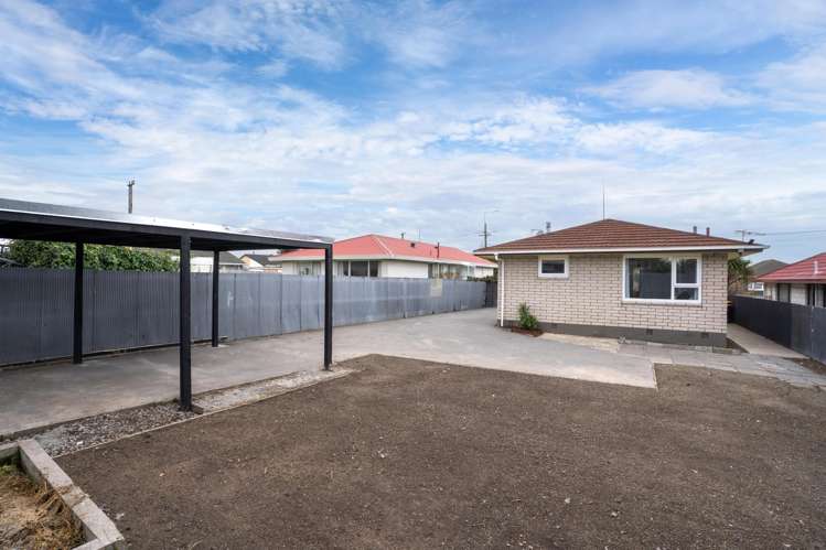 439 Pages Road Aranui_12