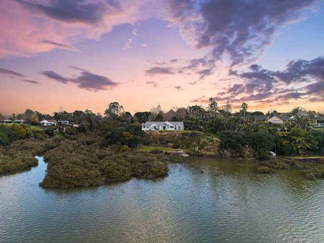 Waterfront Estate - Golden Visa Opportunity