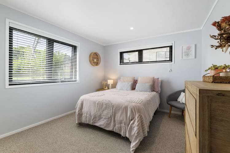 30 Bay Vista Drive Red Beach_11