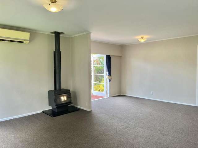 1/16 Duncan Ave Te Atatu South_4