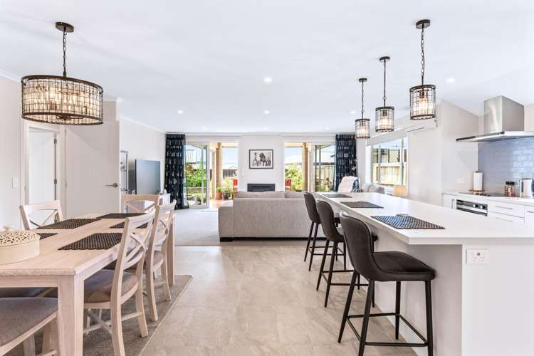 77 Harakeke Drive Wharewaka_3