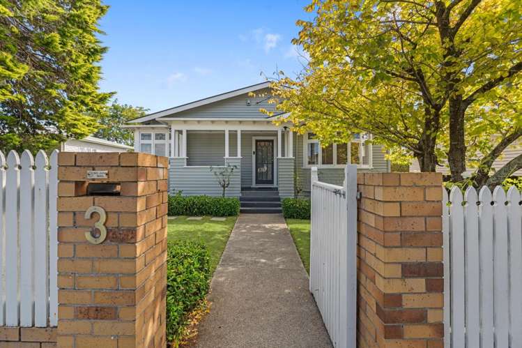 3 Fairlands Avenue_0