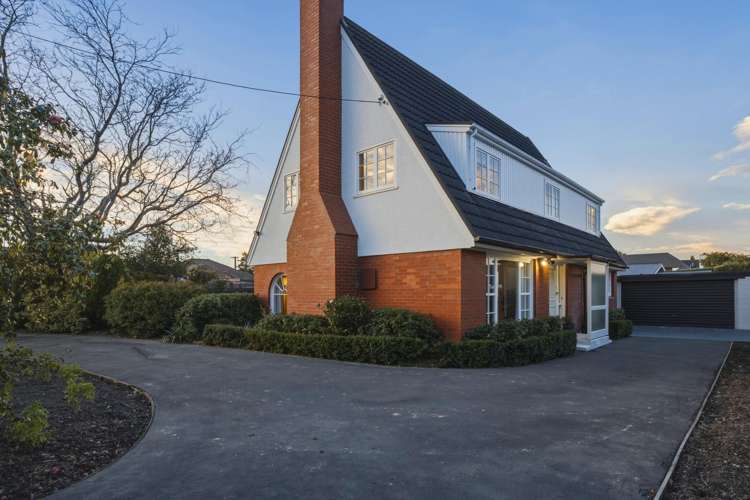 342 Ilam Road Bryndwr_26