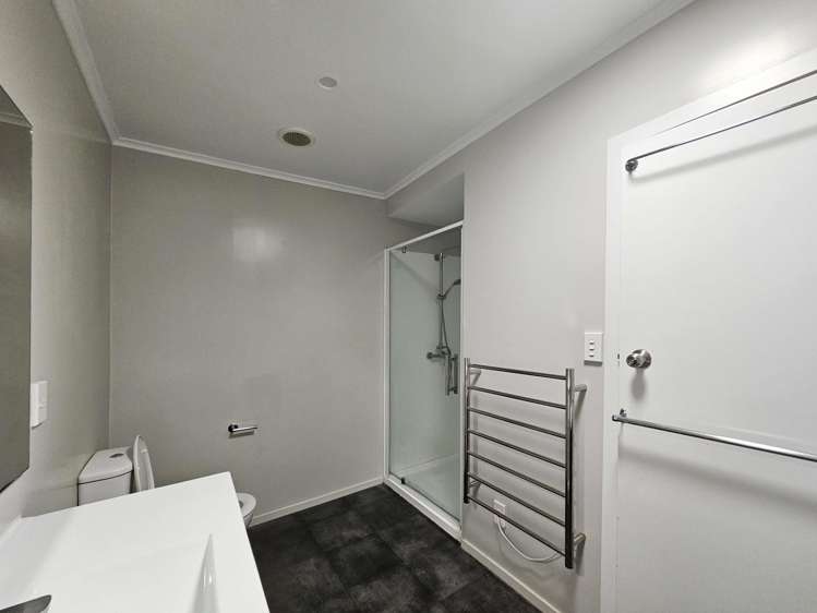 11 Salas Place Papakura_8