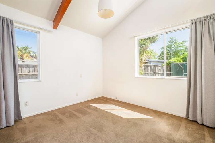 2/151 Centaurus Road Saint Martins_12