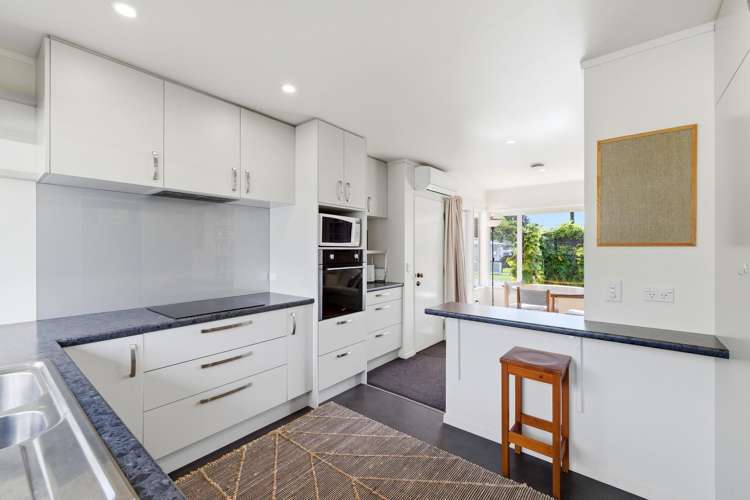 2/1 Hinau Street_5