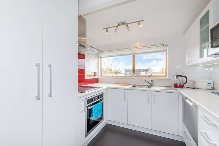 2/57 Rawhiti Road One Tree Hill_7