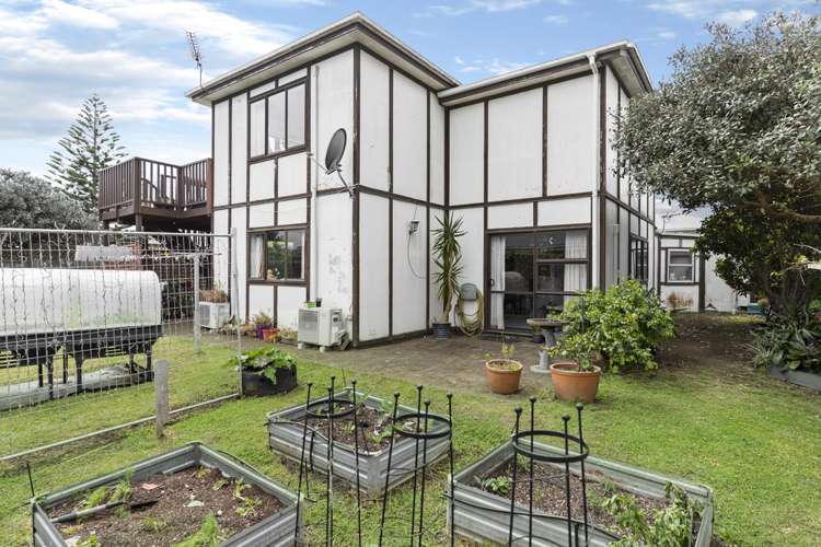 1/90 Gloria Avenue Te Atatu Peninsula_16