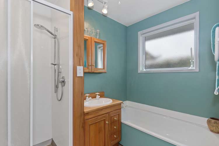 78 Denise Crescent Hornby_12