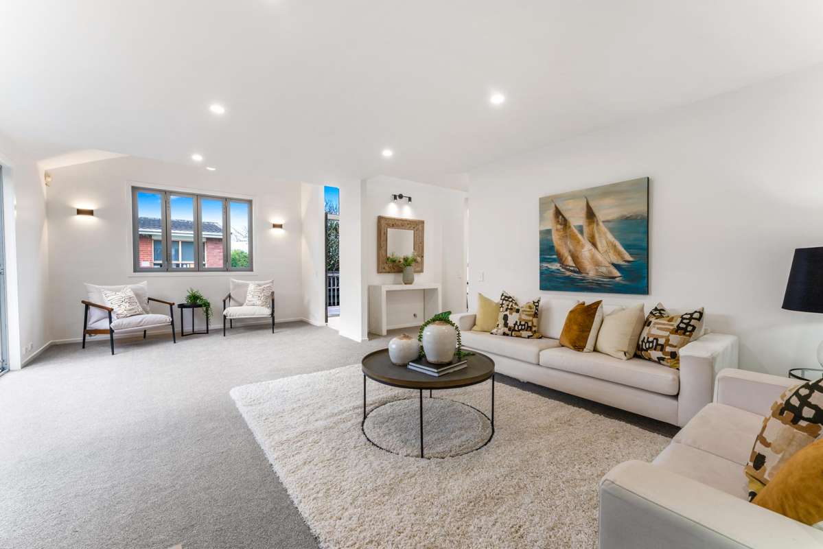 2/10 Windsor Place_2