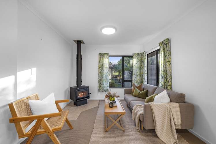 62 Lough Bourne Drive Pukekohe_3