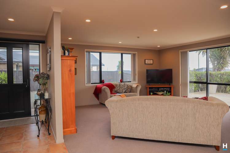 3 Karoro Place Karoro_7