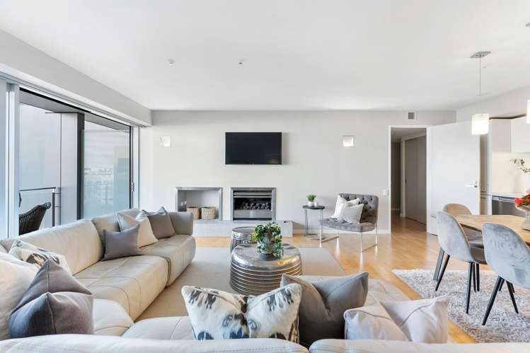 1E/11 George Street Newmarket_17