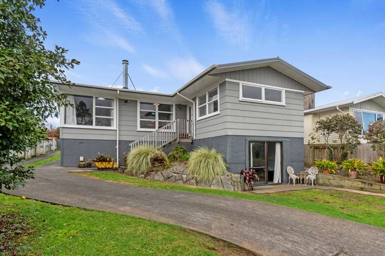 21 Manapouri Street Tikipunga_3