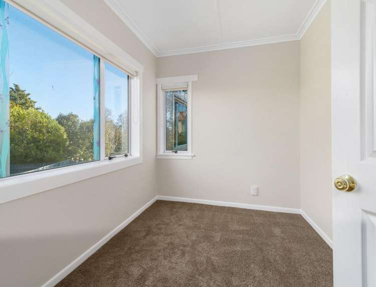 22 Grand Vue Road Kawaha Point_9