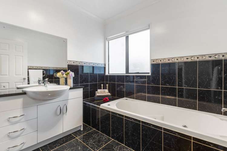 21 Chadlington Avenue Henderson_22