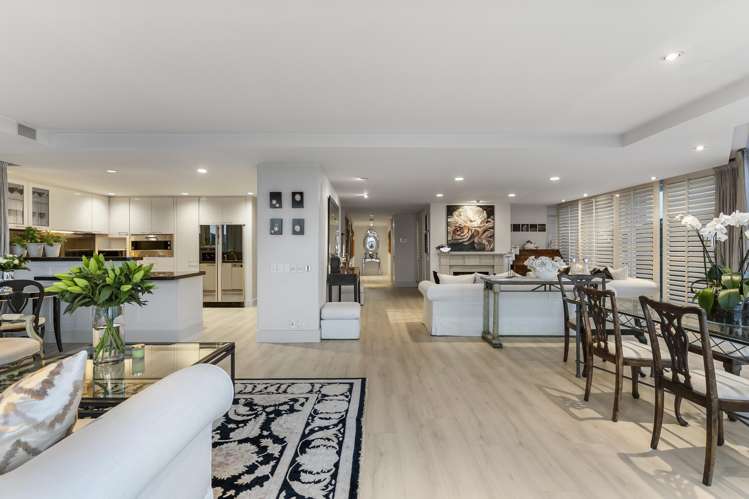 3/121 St Stephens Avenue Parnell_3