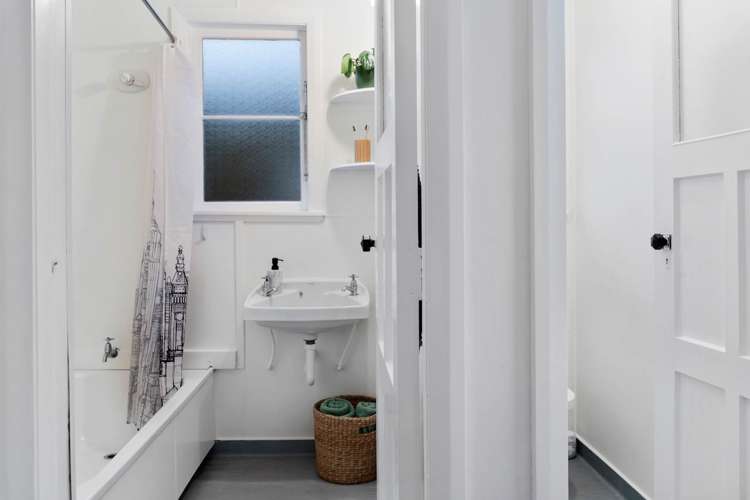 18 Cautley Street Stanley Point_13