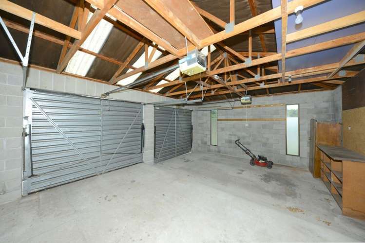 4a Avoca Valley Road Heathcote Valley_13