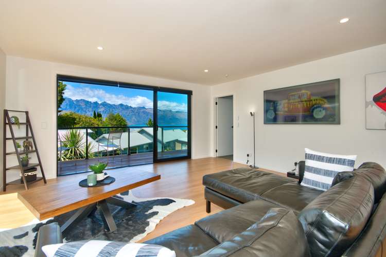 5c Aspen Grove Fernhill/Sunshine Bay_12